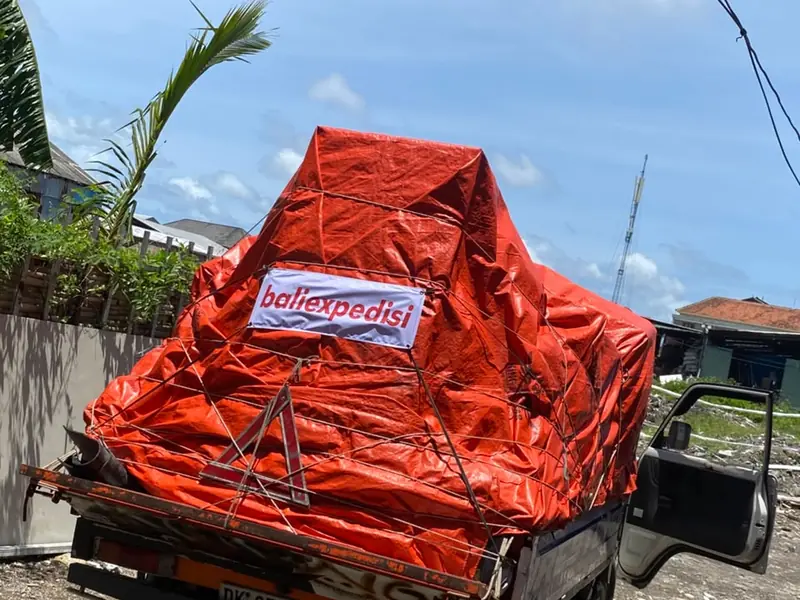 Angkut paving block dengan pick up di Bali